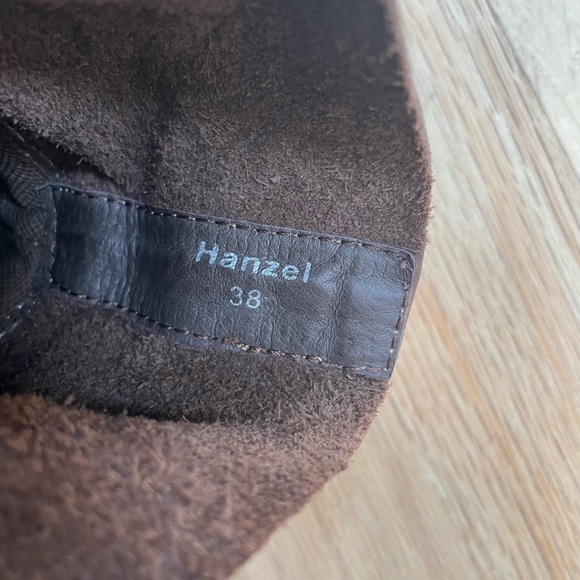 Bernie Mev. Brown Leather Hanzel Ankle Booties Size 38 EUC - Picture 10 of 12